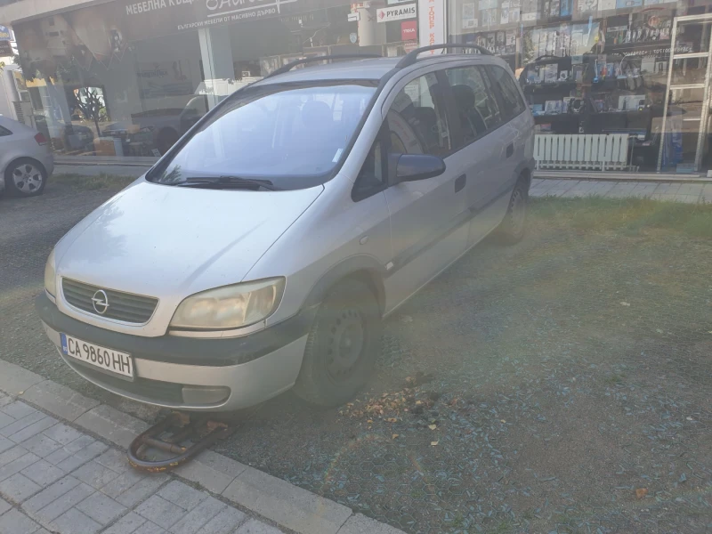 Opel Zafira, снимка 2 - Автомобили и джипове - 47220837