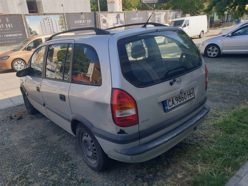 Opel Zafira, снимка 5 - Автомобили и джипове - 47220837