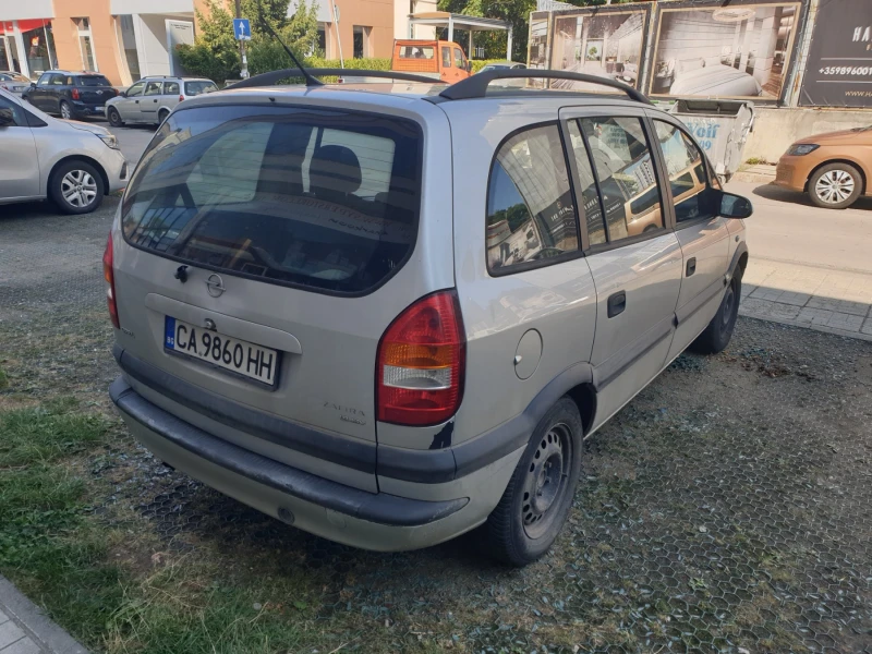 Opel Zafira, снимка 4 - Автомобили и джипове - 47220837