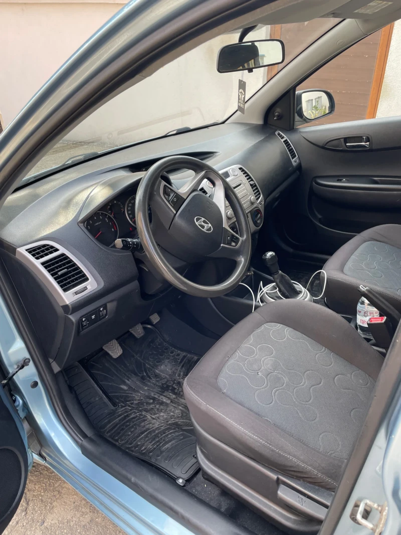 Hyundai I20, снимка 8 - Автомобили и джипове - 47270987