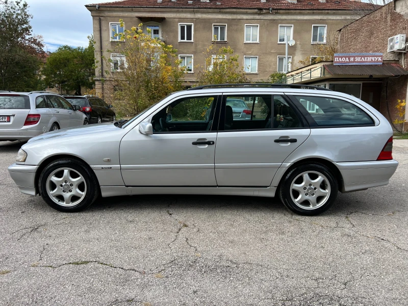 Mercedes-Benz C 250 2.5 TD Sport, снимка 2 - Автомобили и джипове - 47546111