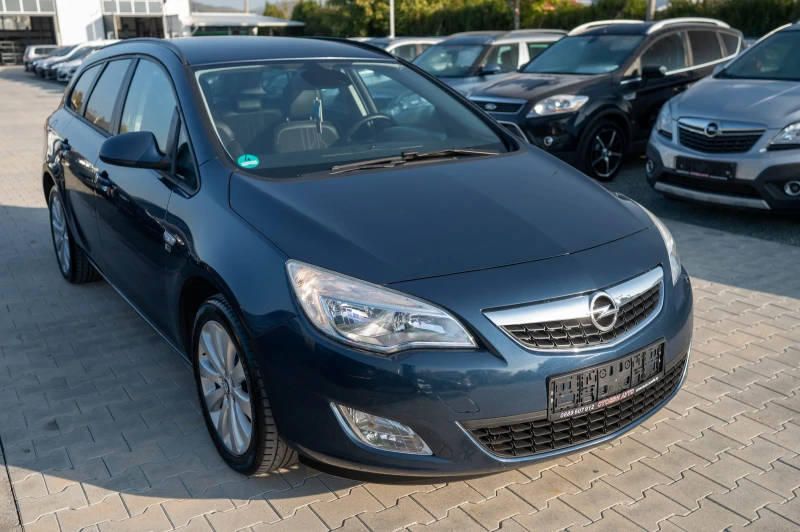 Opel Astra 1.4* 140кс* ЕВРО5* 2012г, снимка 5 - Автомобили и джипове - 47706333