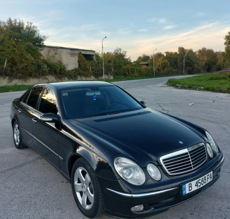 Mercedes-Benz E 270, снимка 2 - Автомобили и джипове - 48072756