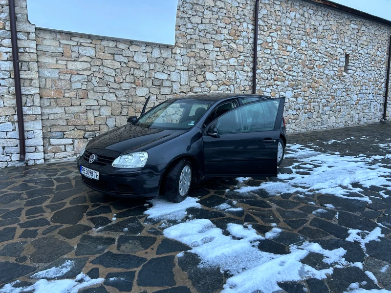 VW Golf 1.6 102 ks, снимка 2 - Автомобили и джипове - 48497621