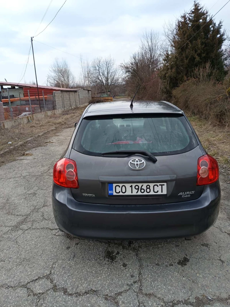 Toyota Auris, снимка 2 - Автомобили и джипове - 49155952