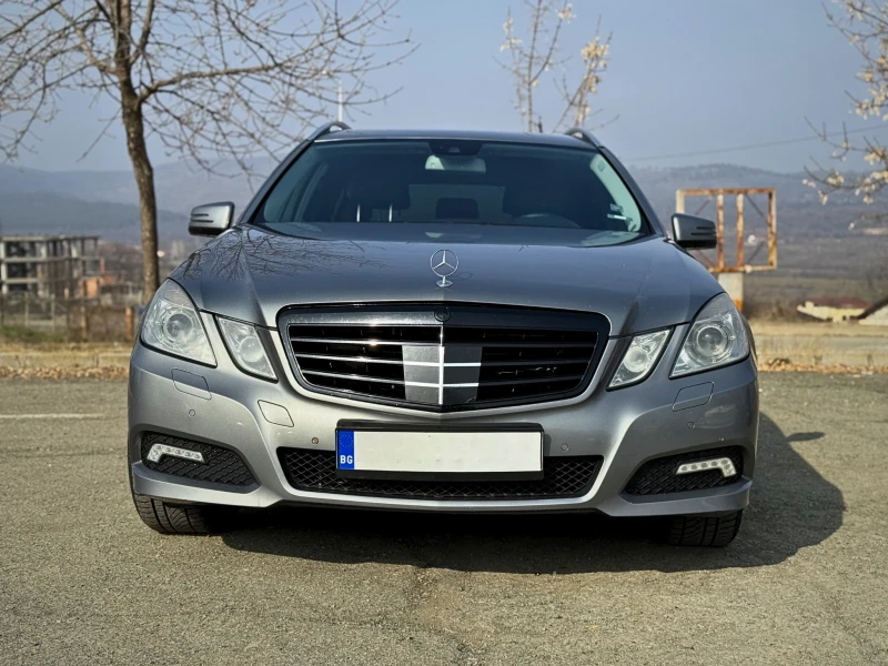 Mercedes-Benz E 350, снимка 1 - Автомобили и джипове - 49315921