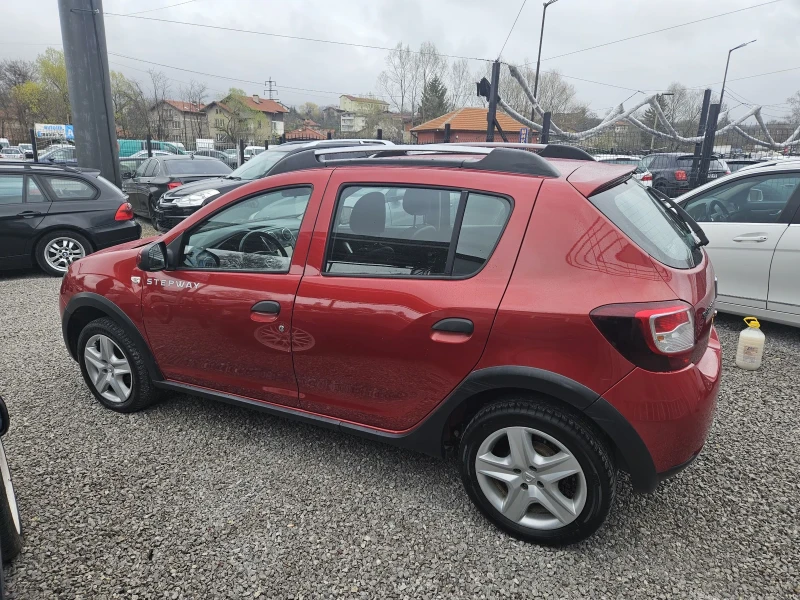 Dacia Sandero Stepway 1.5dci, снимка 5 - Автомобили и джипове - 49728658