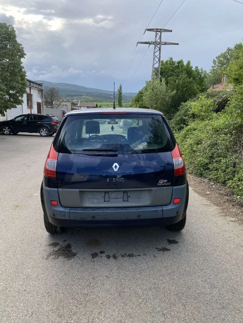 Renault Scenic 1.6 16v , снимка 10 - Автомобили и джипове - 52044734