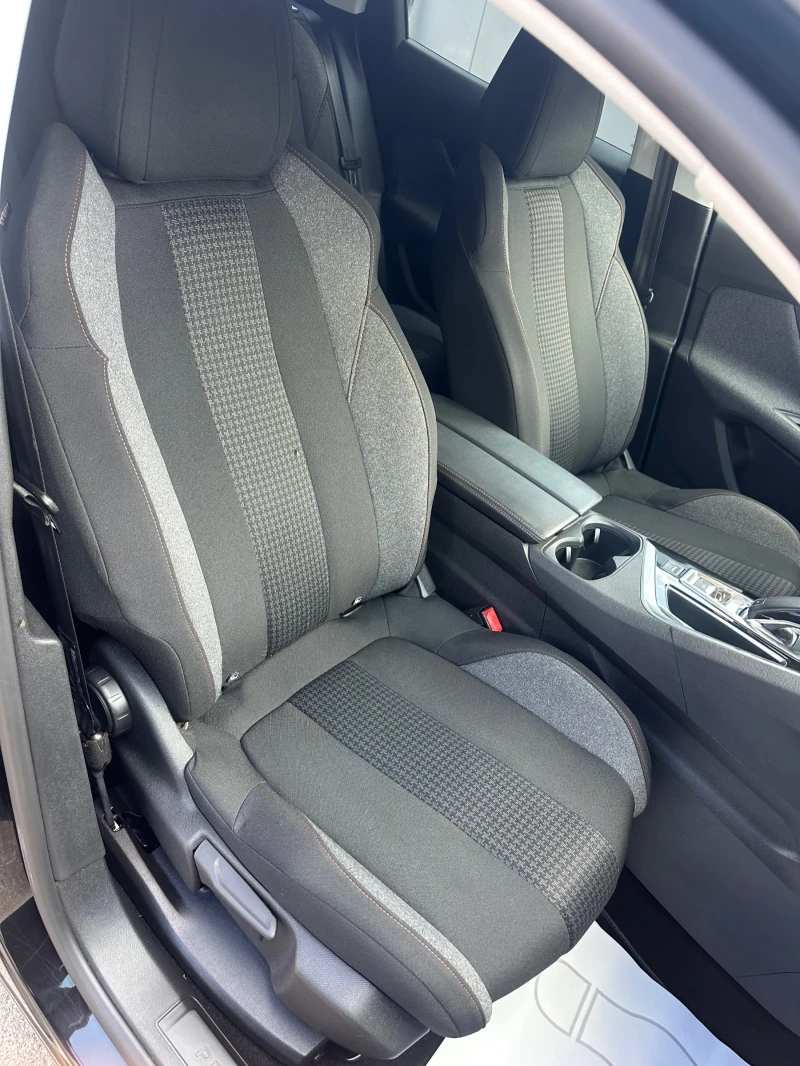Peugeot 3008  2020г* АВТОМАТ* БЕНЗИН* * Active Business , снимка 12 - Автомобили и джипове - 51204618