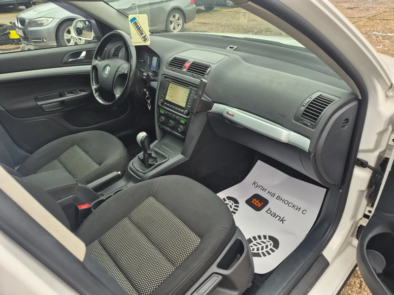 Skoda Octavia СКАУТ 4+ 4 БЕНЗИН , снимка 13 - Автомобили и джипове - 52694271