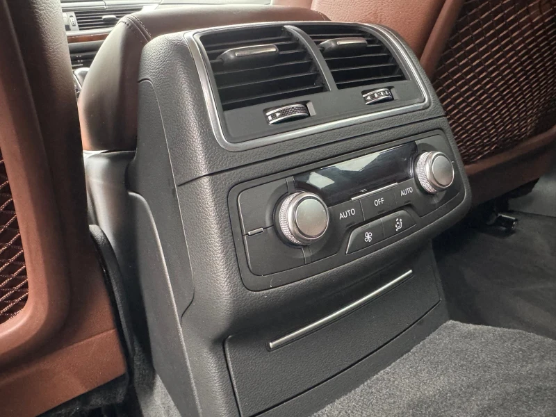 Audi A6 3.0 TDI 218 к.с, снимка 9 - Автомобили и джипове - 52752676