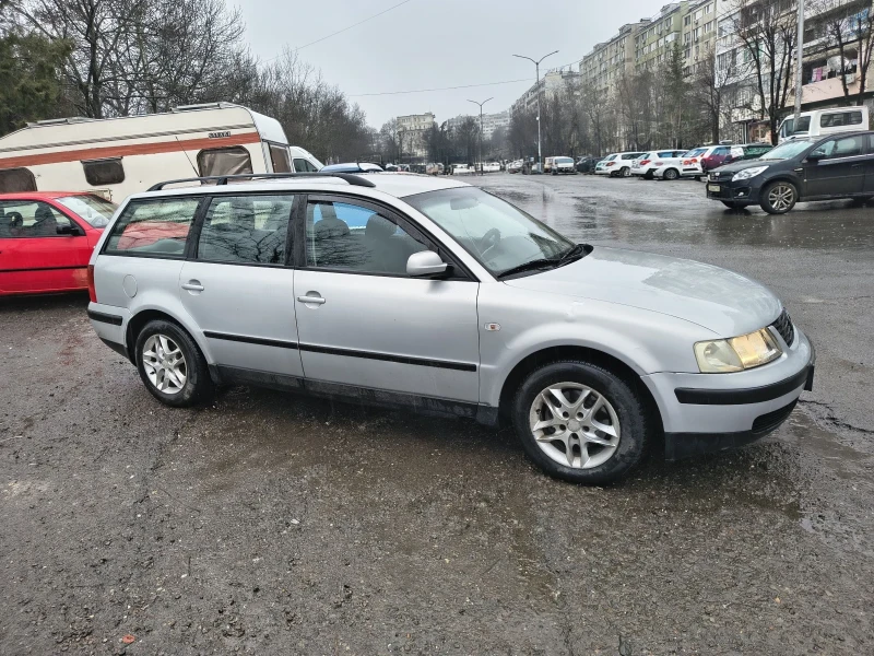 VW Passat 1.9, снимка 3 - Автомобили и джипове - 53273374