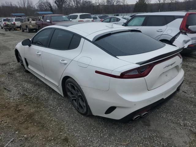 Kia Stinger 3.3L 6 Rear-wheel drive - изображение 2
