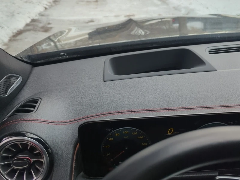 Mercedes-Benz EQB * EQB350 4MATIC * CARFAX * БЕЗ ПЪРВОНАЧАЛНА ВНОСКА, снимка 11 - Автомобили и джипове - 53145277