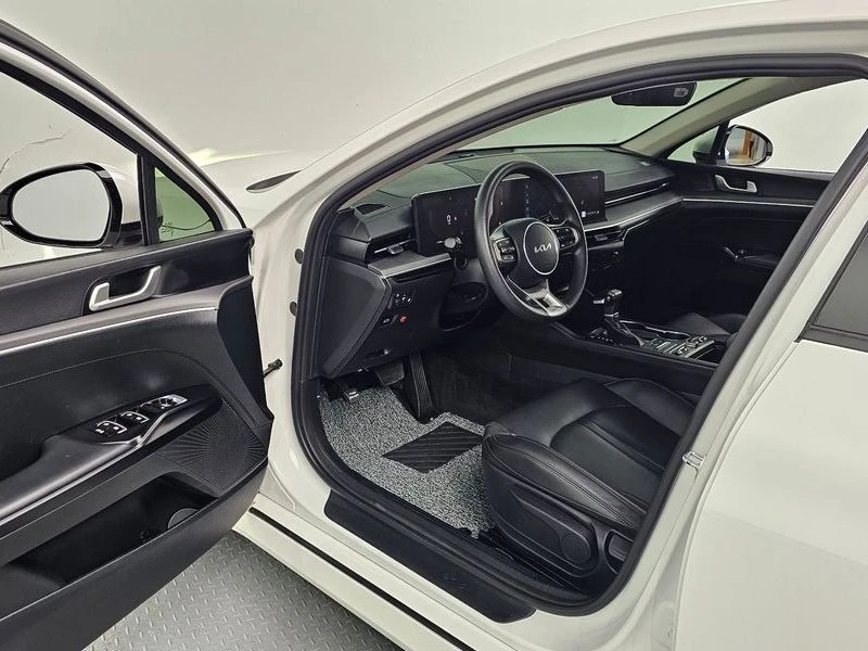 Kia K5 2.0 LPi | DIGITAL| ПОДГРЕВ| КАМЕРА, снимка 10 - Автомобили и джипове - 55748955