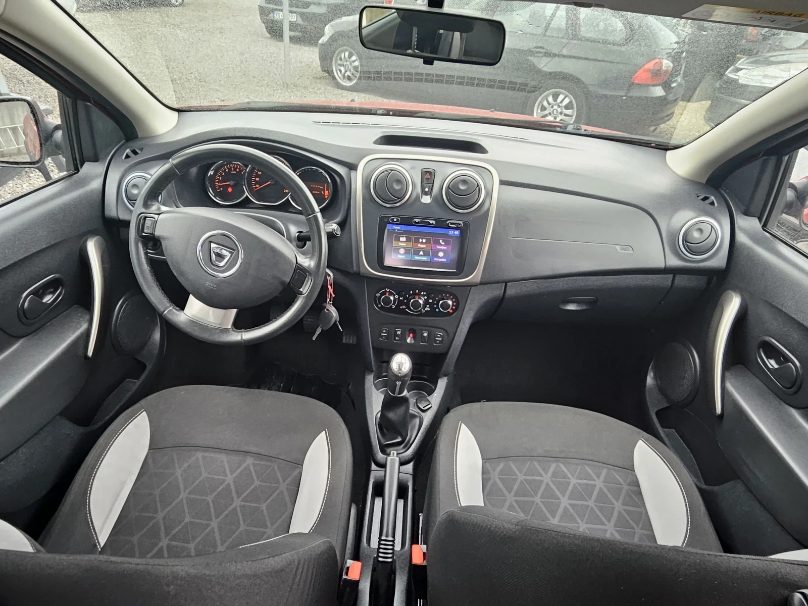 Dacia Sandero Stepway 1.5dci | Mobile.bg — изображение 13