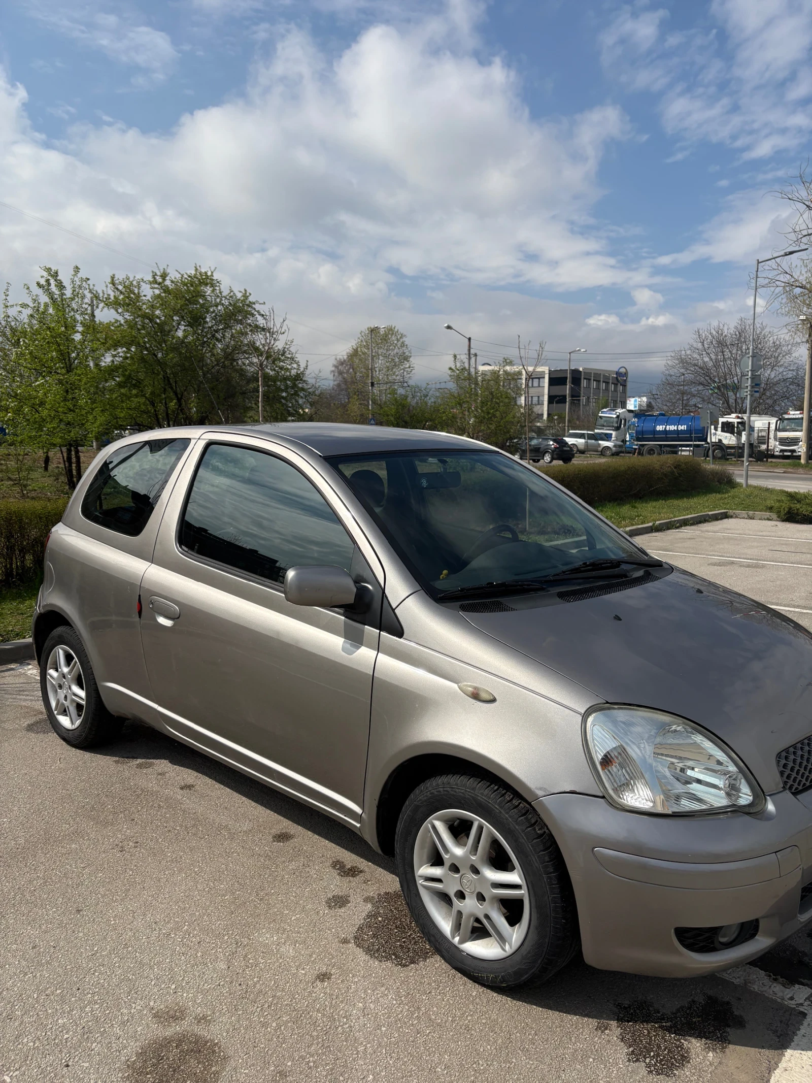 Toyota Yaris 1.4 DFD - изображение 2