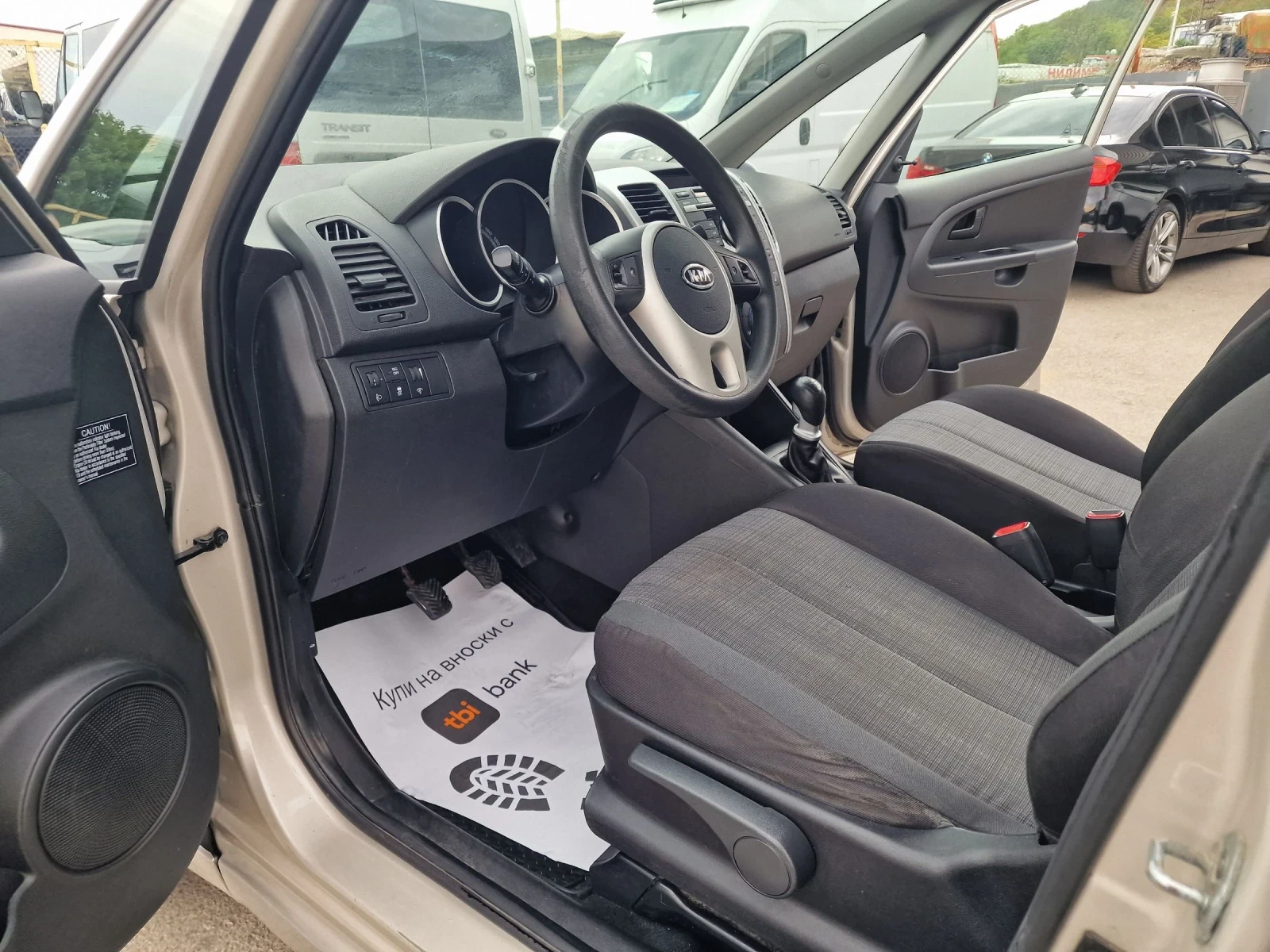 Kia Venga 1.4CRDI - изображение 10