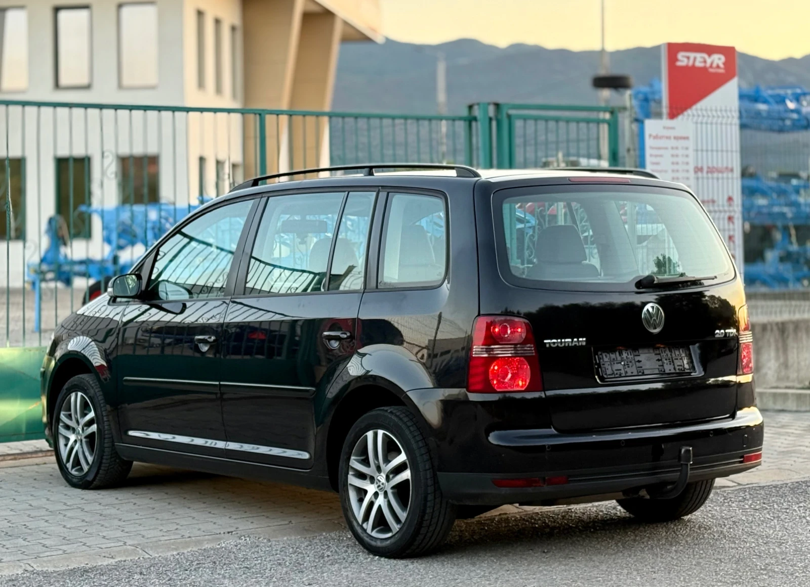 VW Touran 2.0TDi~140hp~DSG - изображение 7