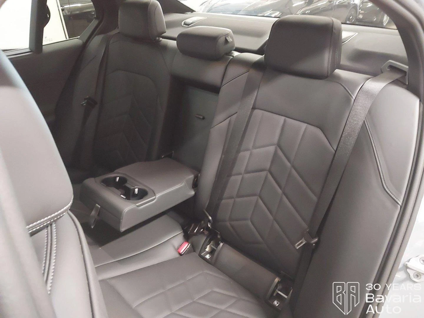 BMW 520 i M Sport Paket Steptronic - изображение 8