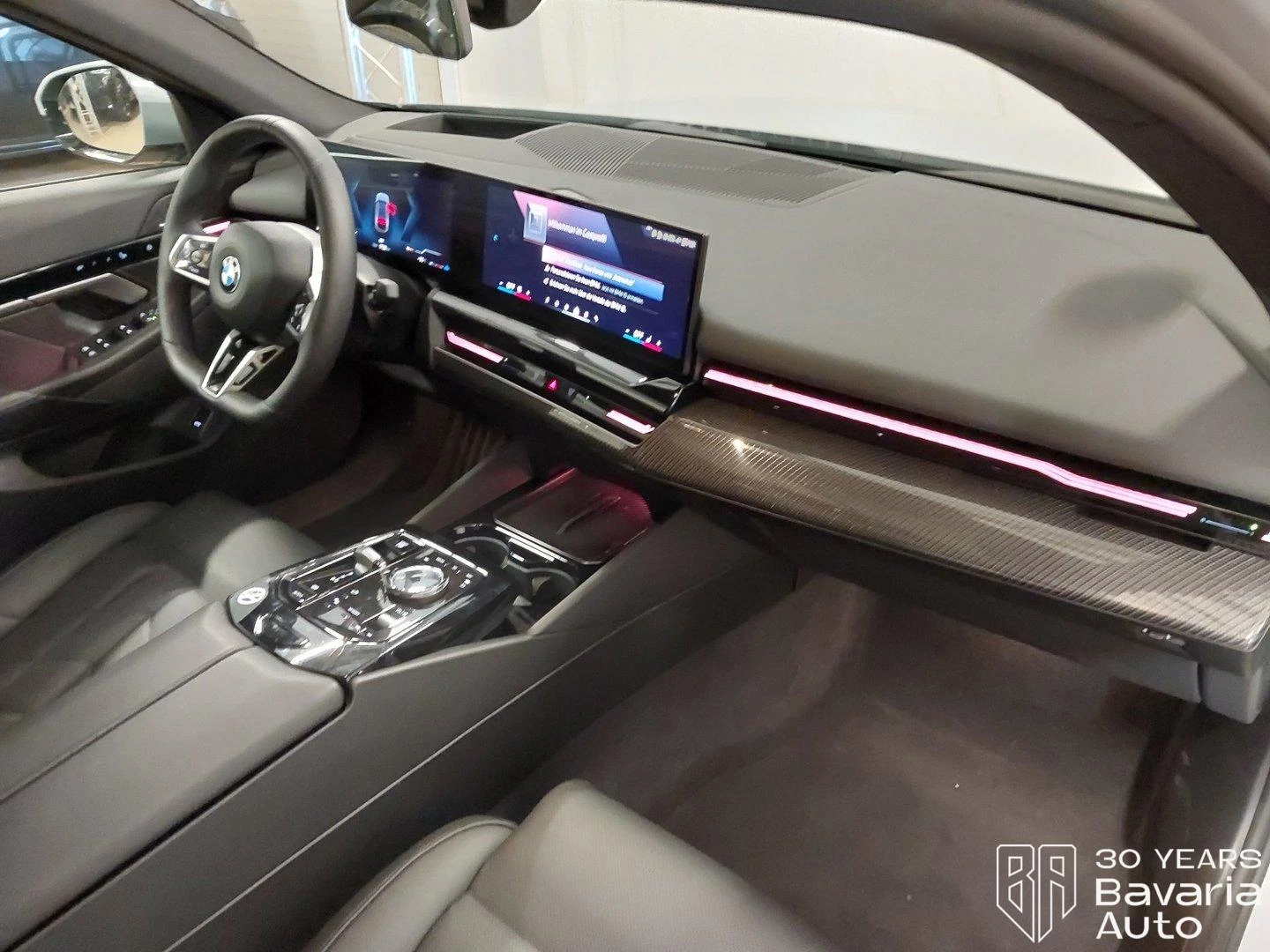 BMW 520 i M Sport Paket Steptronic - изображение 7