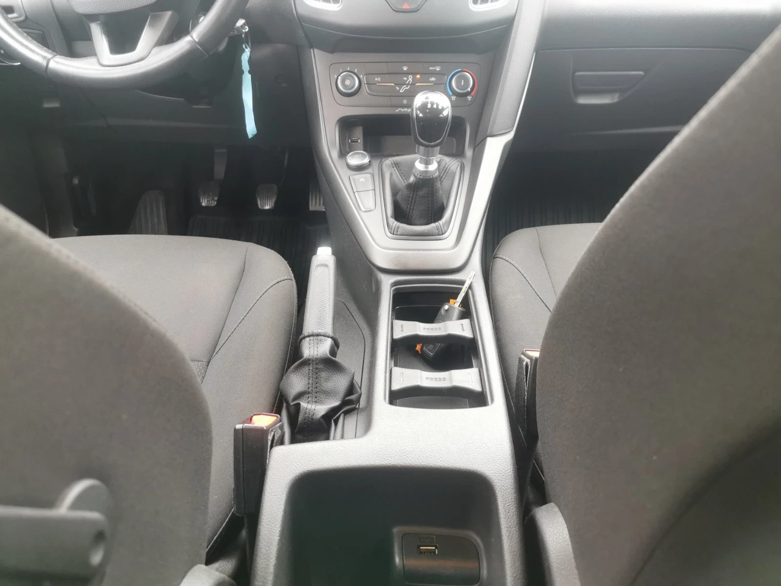 Ford Focus  - изображение 10