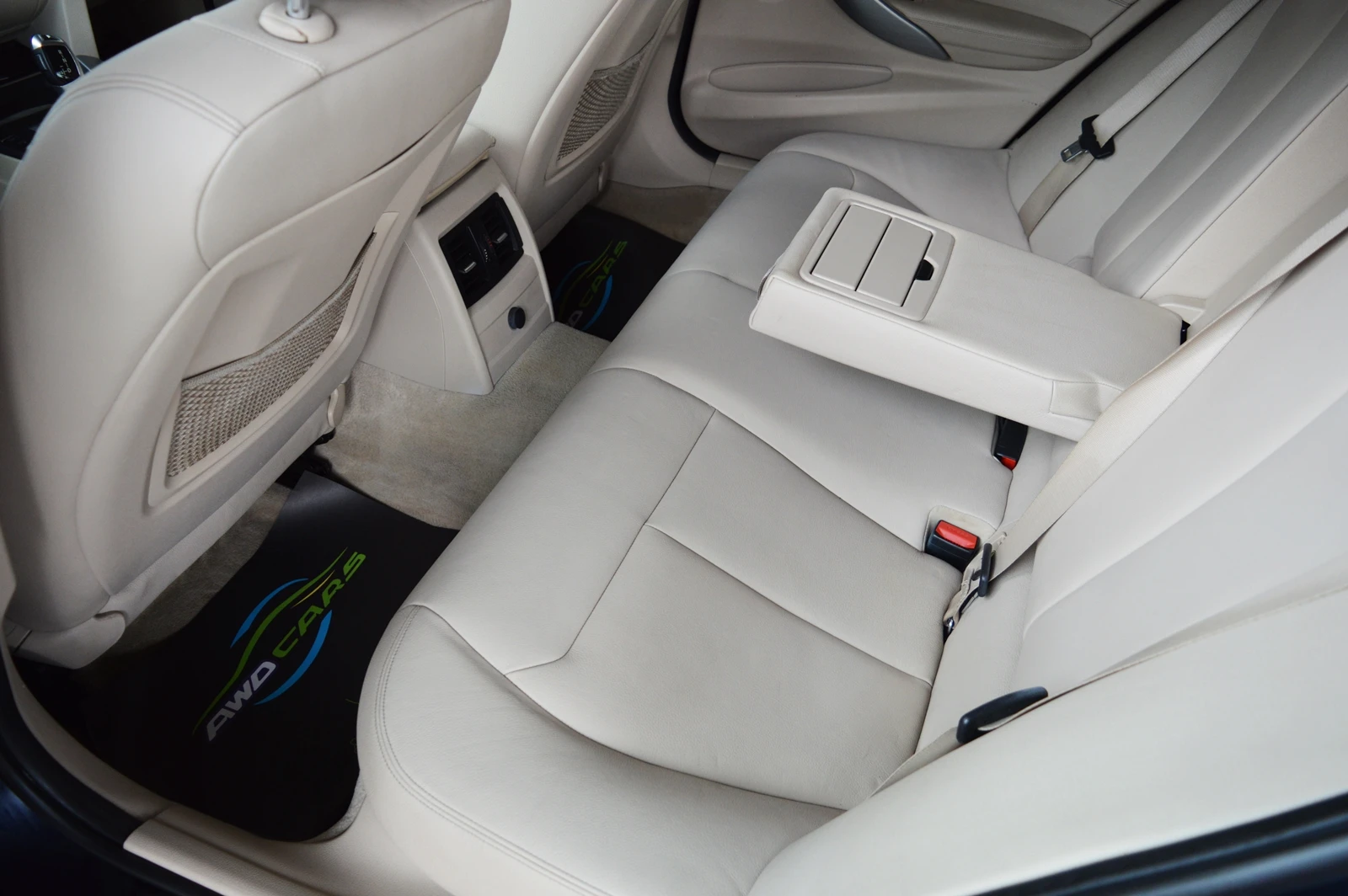 BMW 328 F30 328i - 245hp.  | Mobile.bg   8