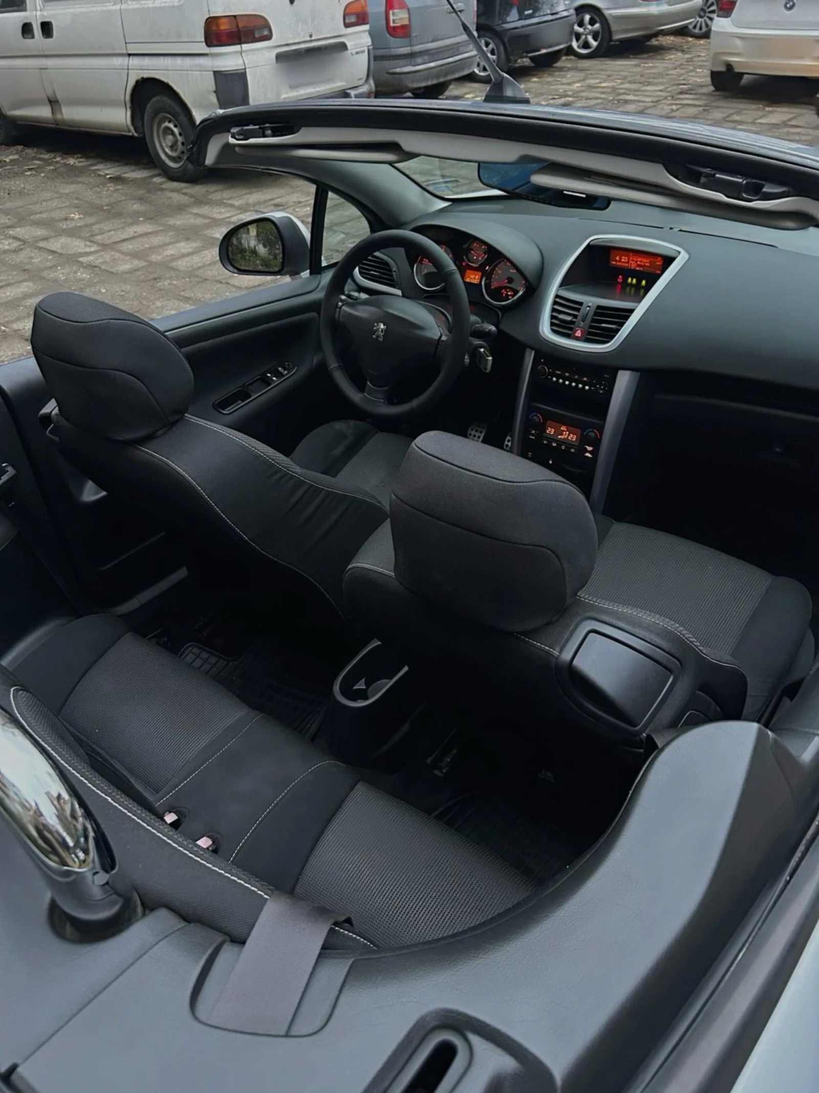 Peugeot 207 CC - изображение 5