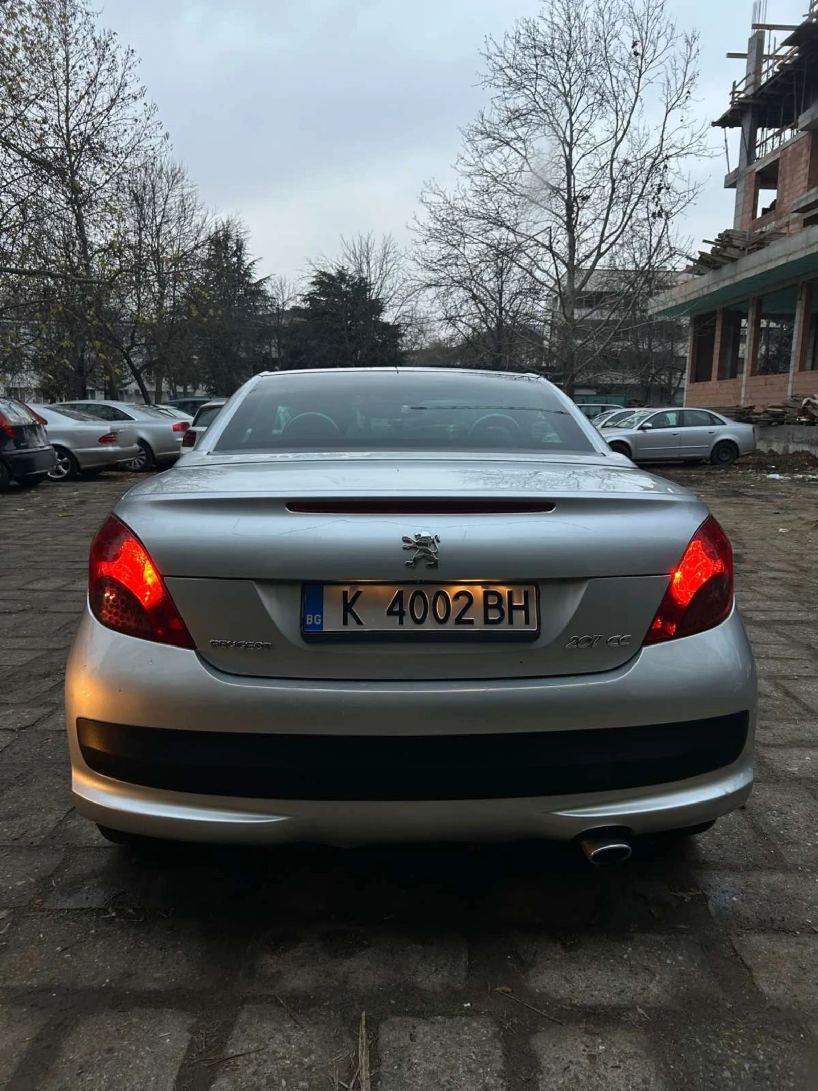 Peugeot 207 CC - изображение 2