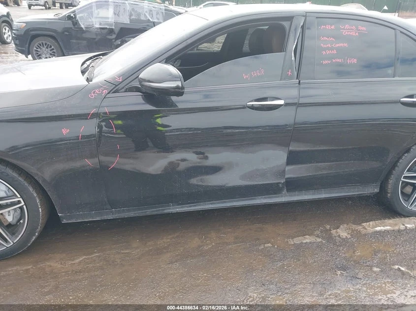 Mercedes-Benz E 43 AMG 3.0l Amg E 43 4Matic - изображение 6