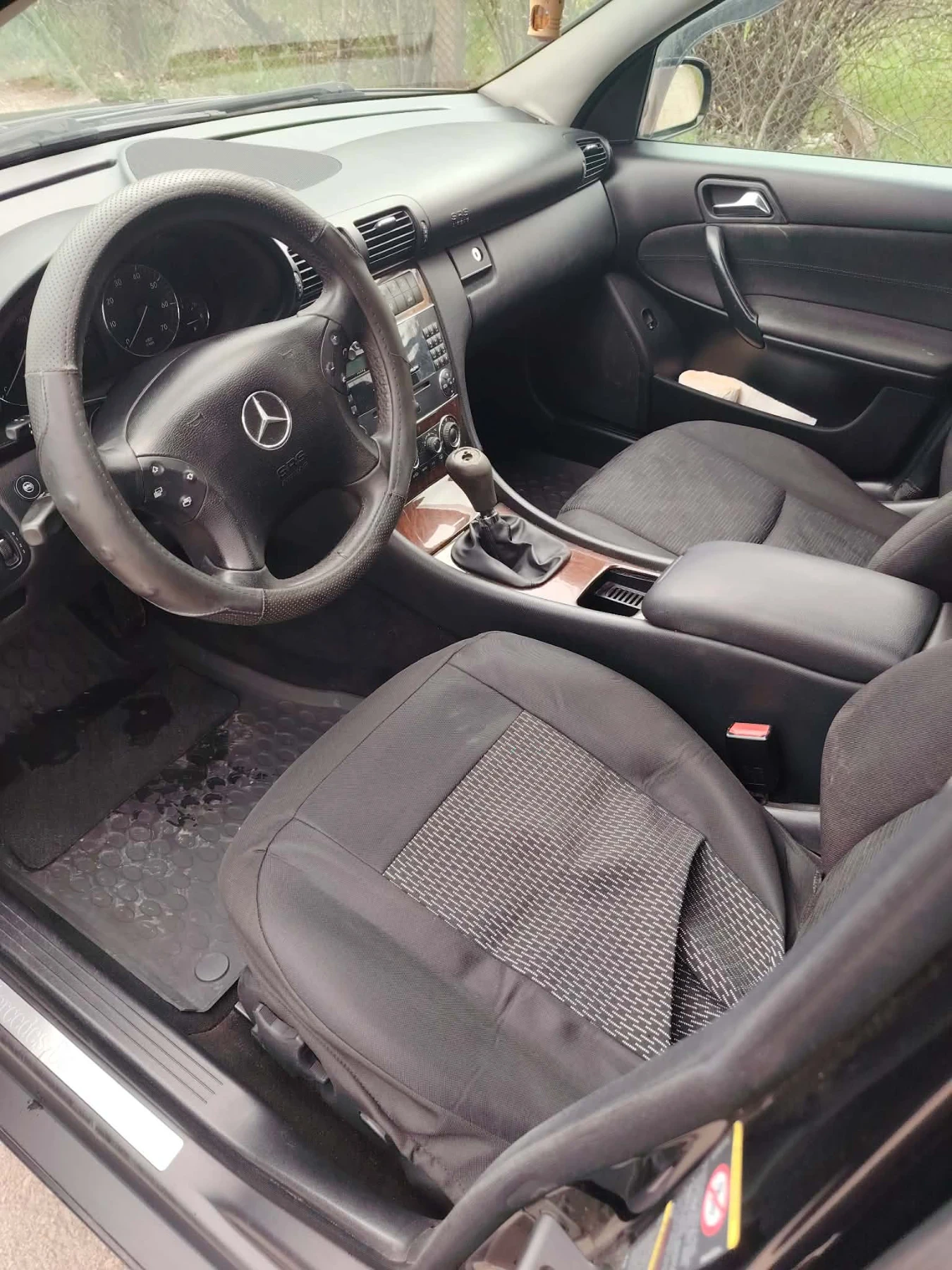 Mercedes-Benz C 180 Компресор , снимка 7 - Автомобили и джипове - 54058215