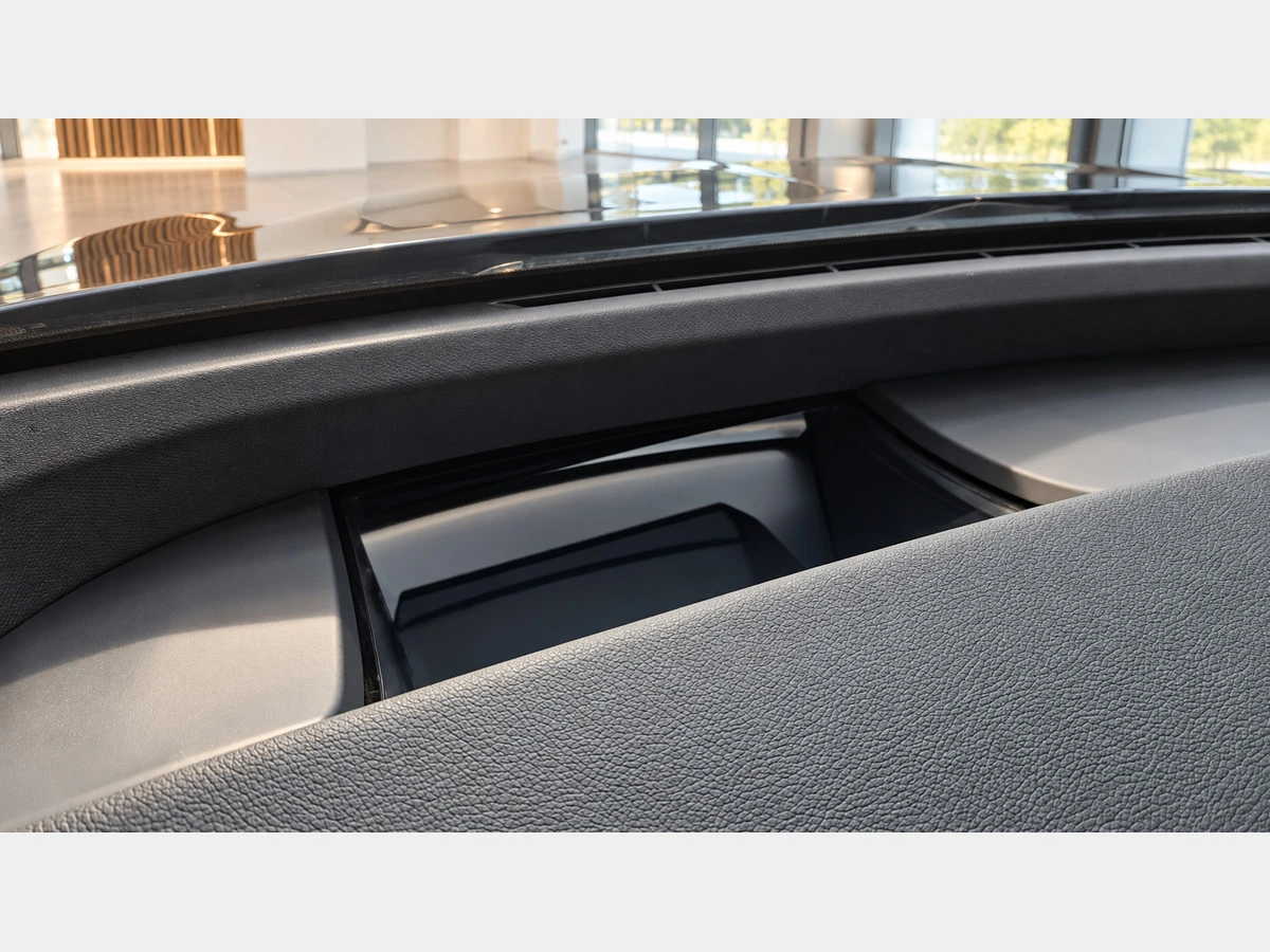 BMW iX 40 Sport | 360  | Comfort Access | 4-Zone Climate | Mobile.bg � ����������� 8