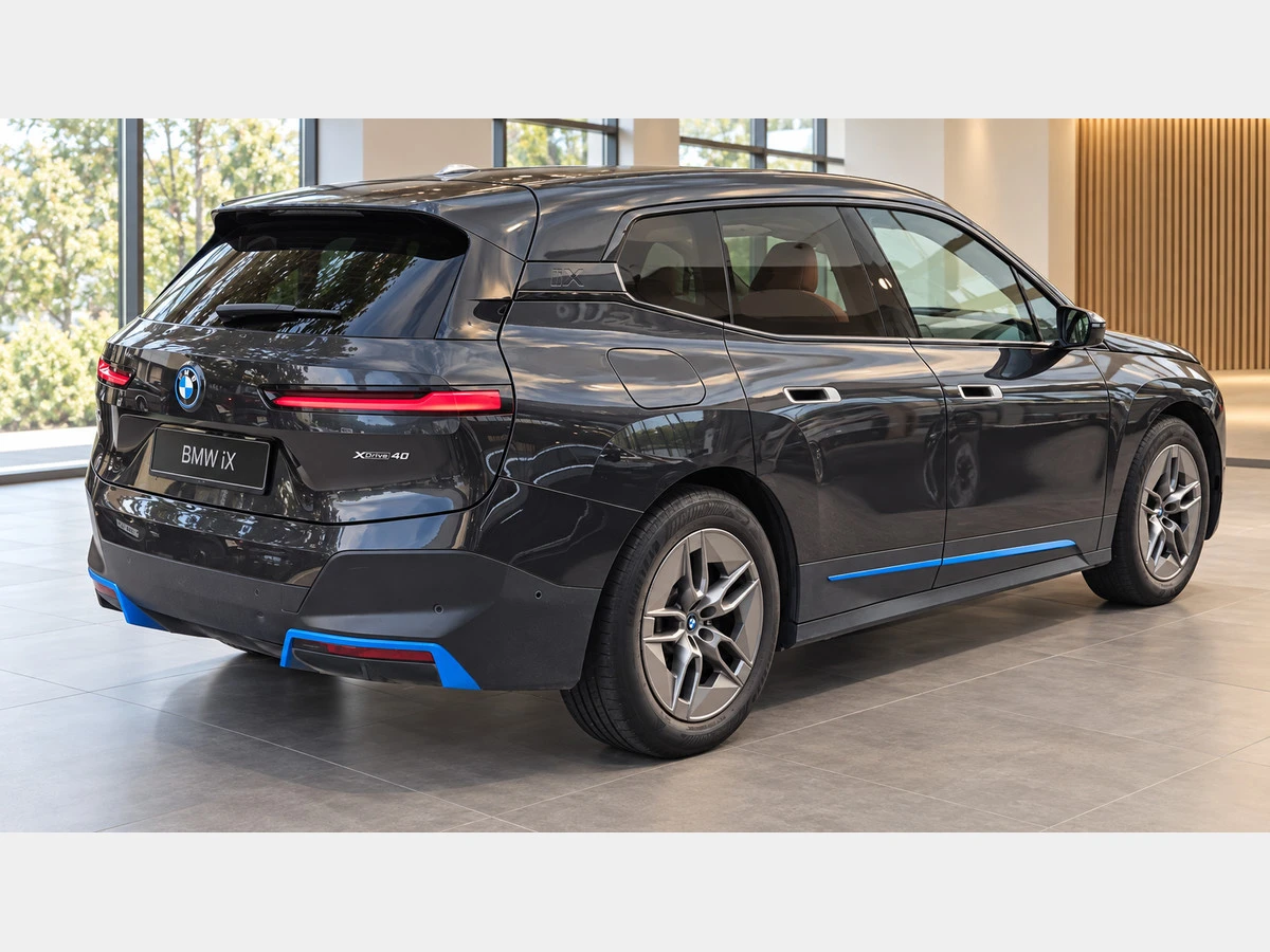 BMW iX 40 Sport | 360  | Comfort Access | 4-Zone Climate | Mobile.bg � ����������� 5
