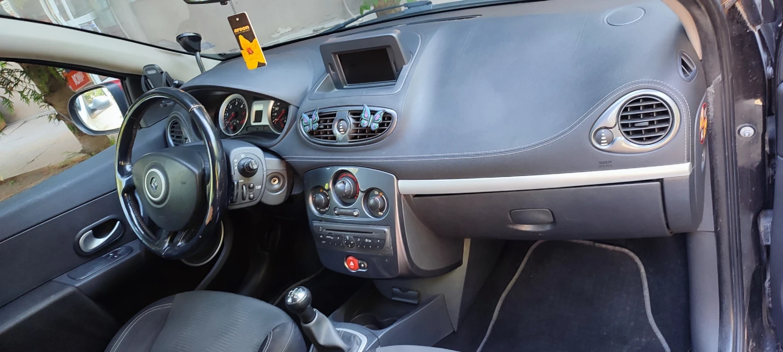 Renault Clio, снимка 4 - Автомобили и джипове - 54241534