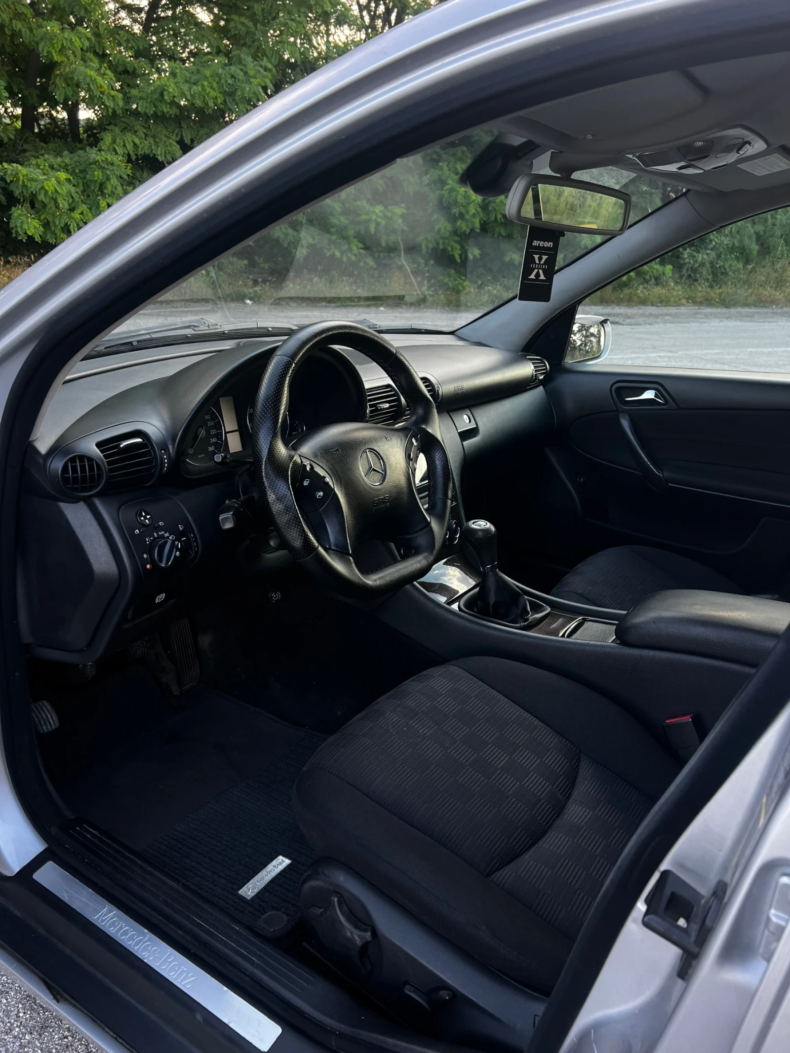 Mercedes-Benz C 180 Kompressor LPG Face-lift, снимка 12 - Автомобили и джипове - 54987049