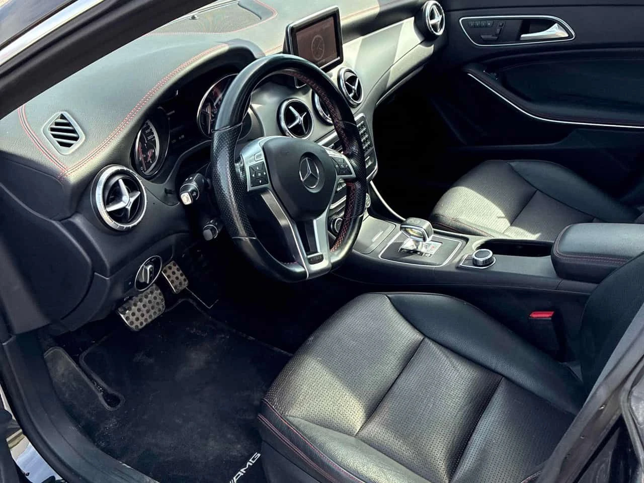 Mercedes-Benz CLA 45 AMG * CARFAX * ОПЦИЯ ЗА ФИНАНСИРАНЕ, снимка 5 - Автомобили и джипове - 54987594