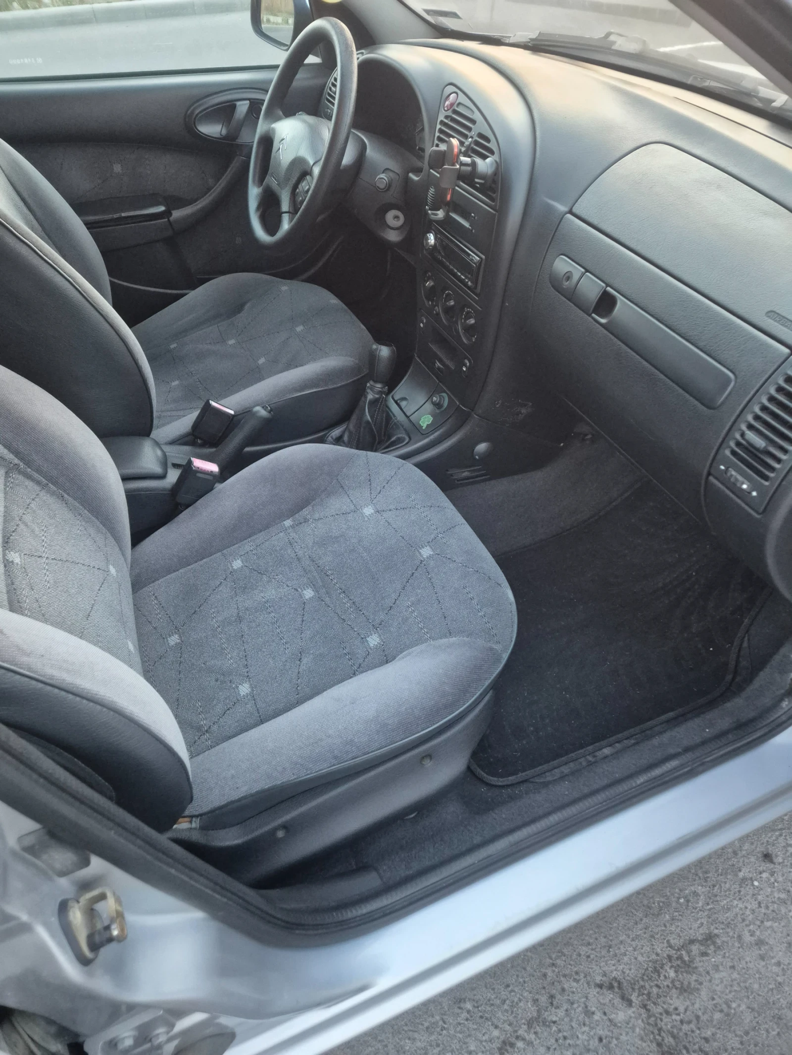 Citroen Xsara 1.9D, снимка 14 - Автомобили и джипове - 55790962