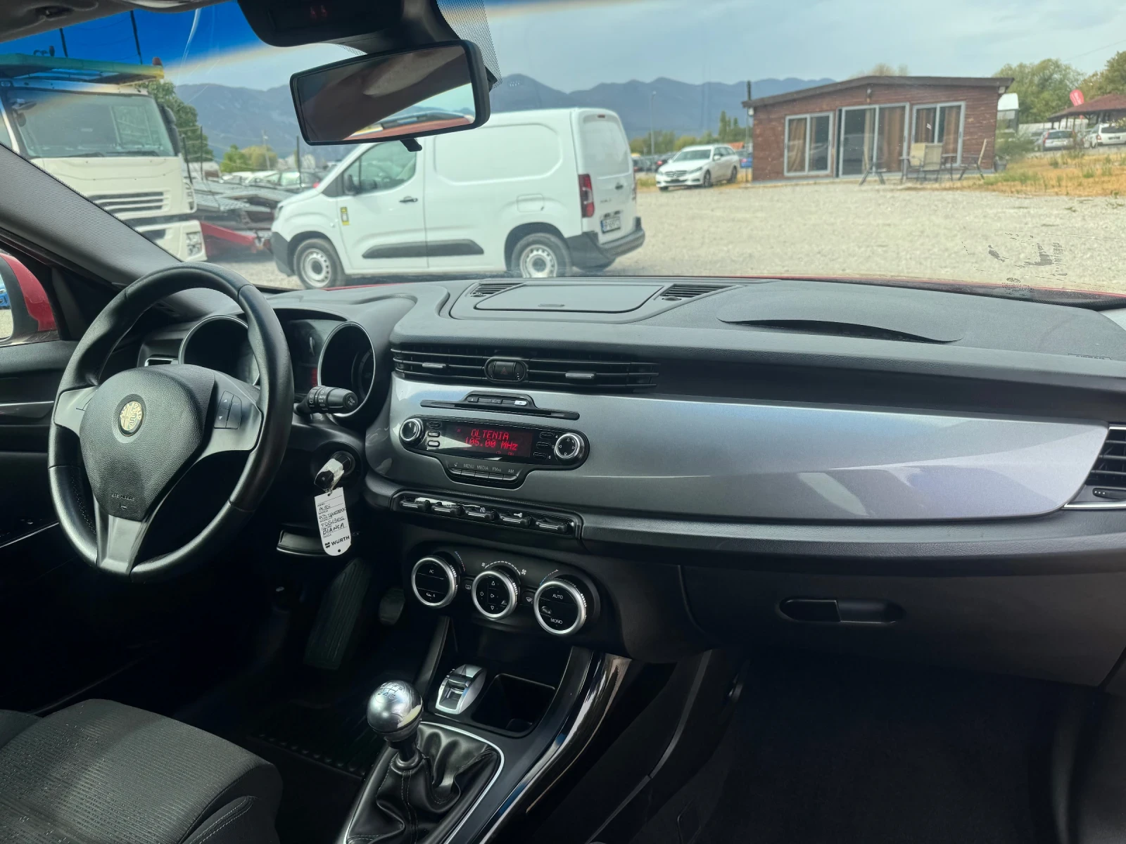 Alfa Romeo Giulietta 2.0m-jet-следи от градушка, снимка 6 - Автомобили и джипове - 56222088