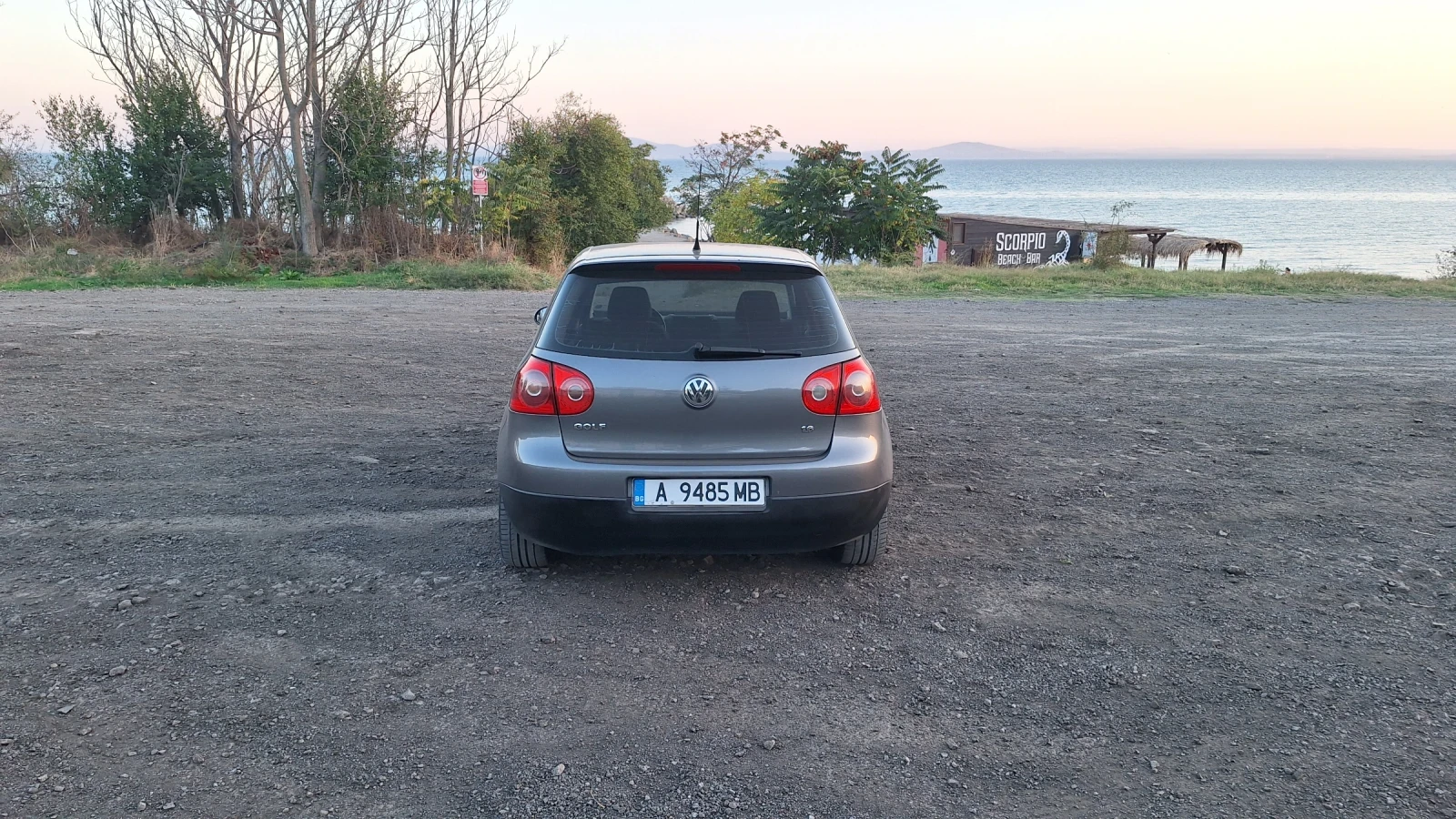 VW Golf, снимка 3 - Автомобили и джипове - 56466336
