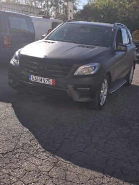 Mercedes-Benz ML 350 MAT-САТЕН/AMG/ПАНОРАМА/СЕРВ.КНИЖКА!, снимка 7