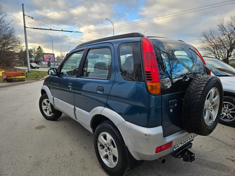 Daihatsu Terios 1.3, 4x4, клима, ГАЗ!, снимка 8 - Автомобили и джипове - 48339793