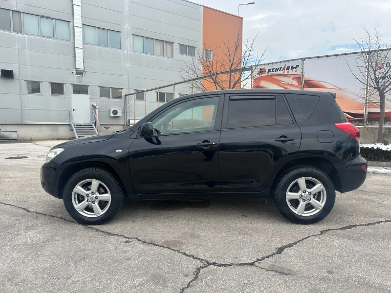 Toyota Rav4 2.2d 136 к.с., снимка 2 - Автомобили и джипове - 48785991