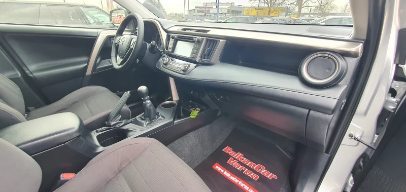 Toyota Rav4 2.0 D-4D 4WD, снимка 10 - Автомобили и джипове - 52582101