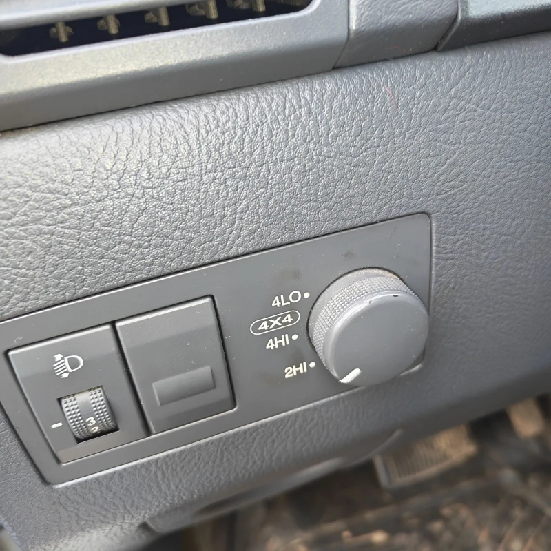 Kia Sorento, снимка 10 - Автомобили и джипове - 52641507