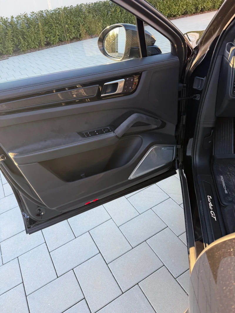 Porsche Cayenne Turbo GT, снимка 6 - Автомобили и джипове - 53076864