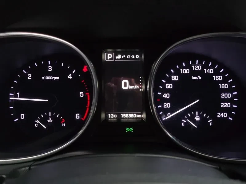 Hyundai Santa fe 2.0 2WD EXCLUSIVE, снимка 8 - Автомобили и джипове - 55801004