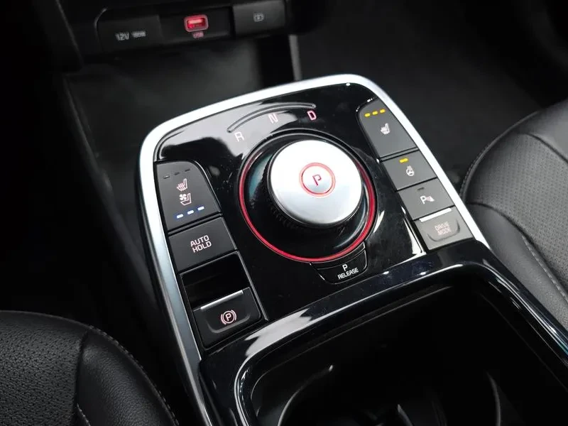 Kia Niro ���� 30% ����� | Mobile.bg � ����������� 9