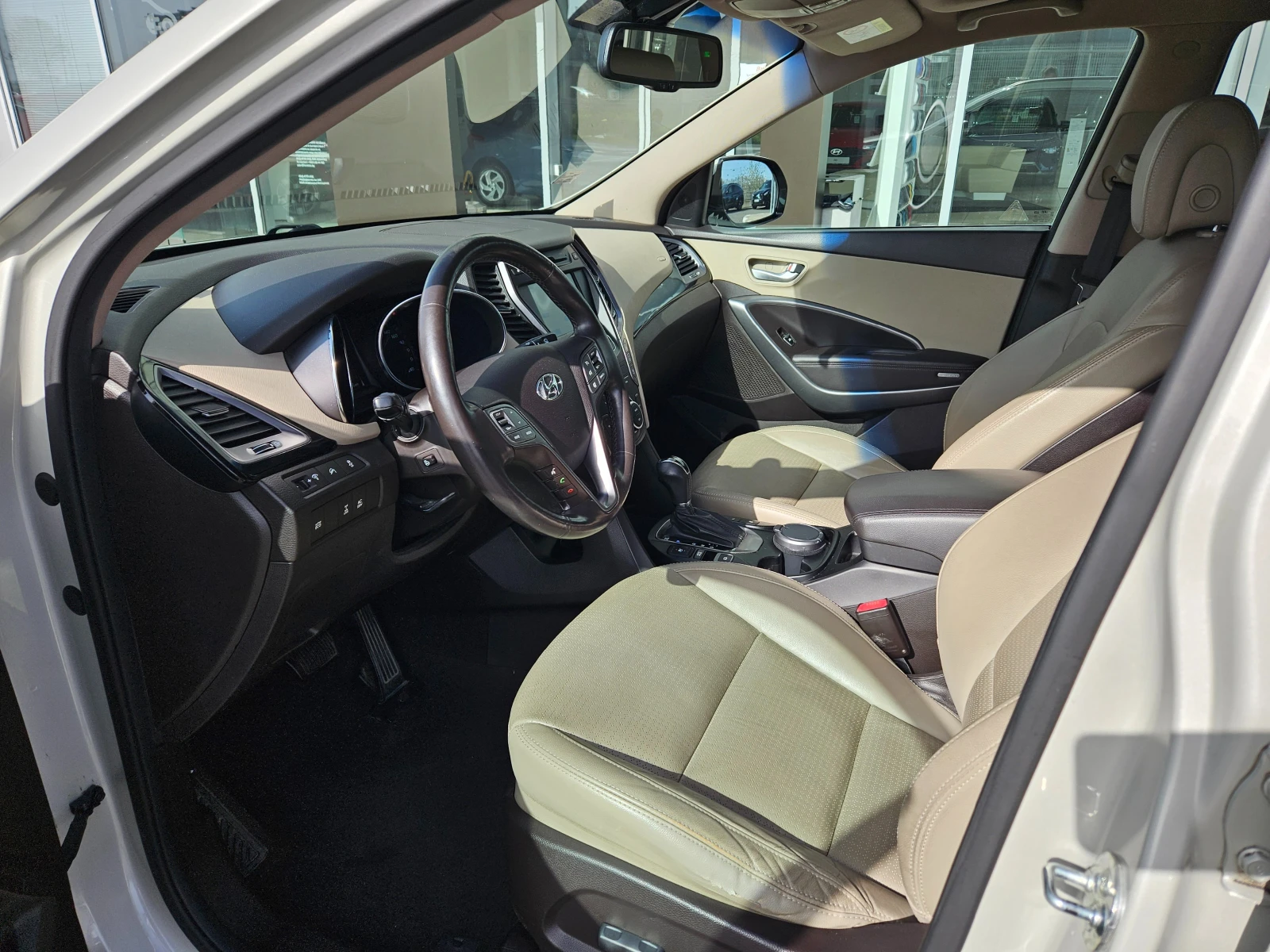 Hyundai Santa fe Premier Plus GT  - изображение 6