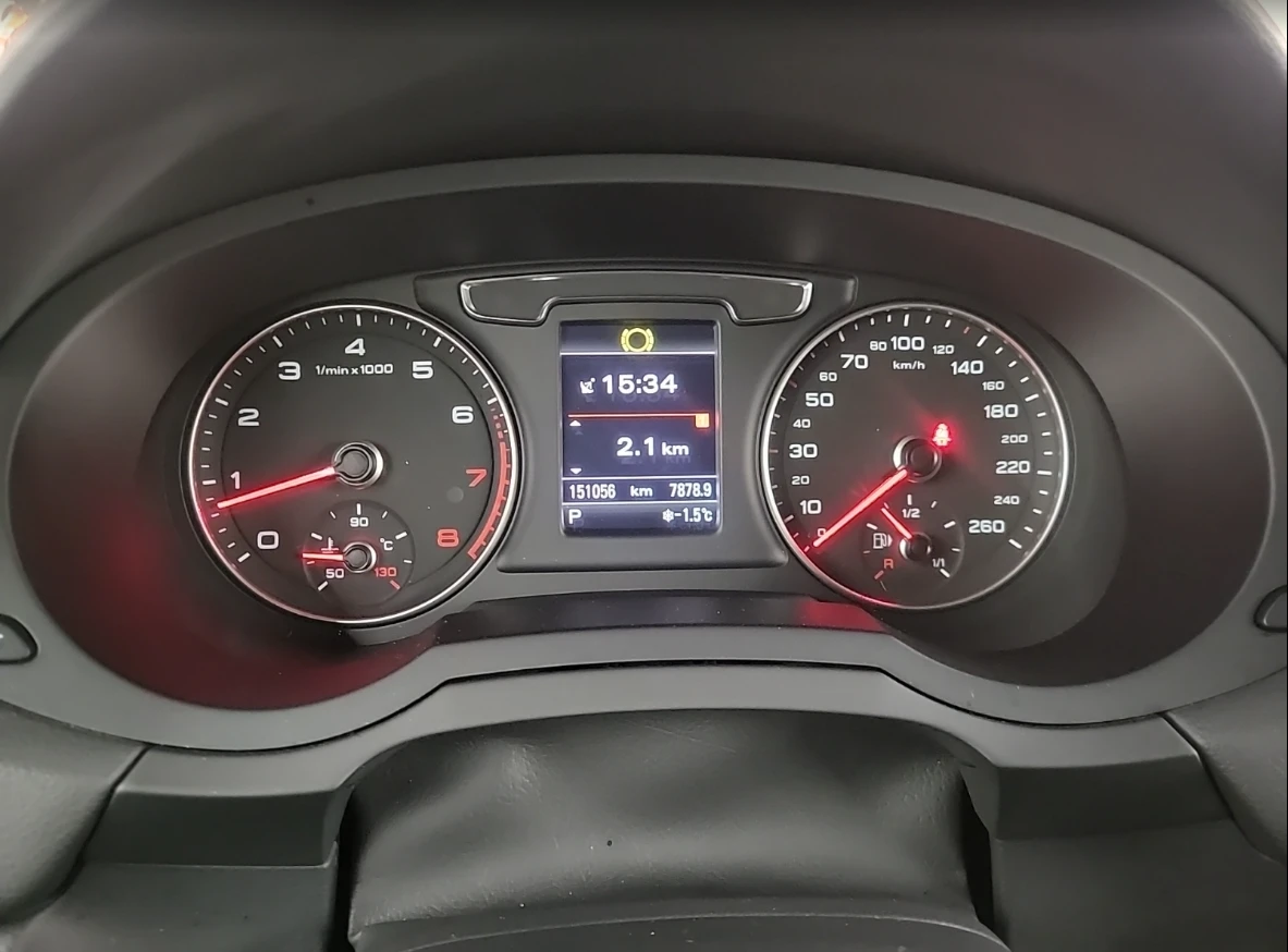 Audi Q3 TECHNIK | Mobile.bg   10