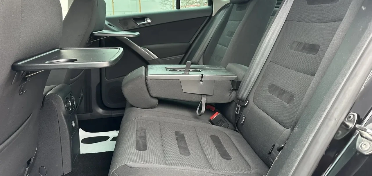 VW Tiguan 4motion, снимка 14 - Автомобили и джипове - 54330929